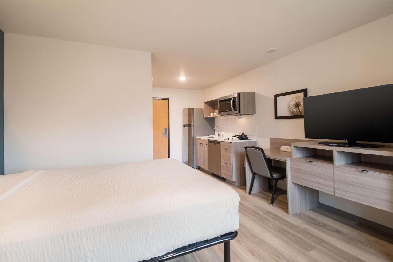 Woodspring Suites Portland Vancouver Buitenkant foto